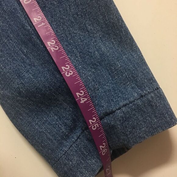 Vintage Calvin Klein Medium Wash Blue Tapered Fit Mom Jeans Size 9/26" EUC - Picture 7 of 13